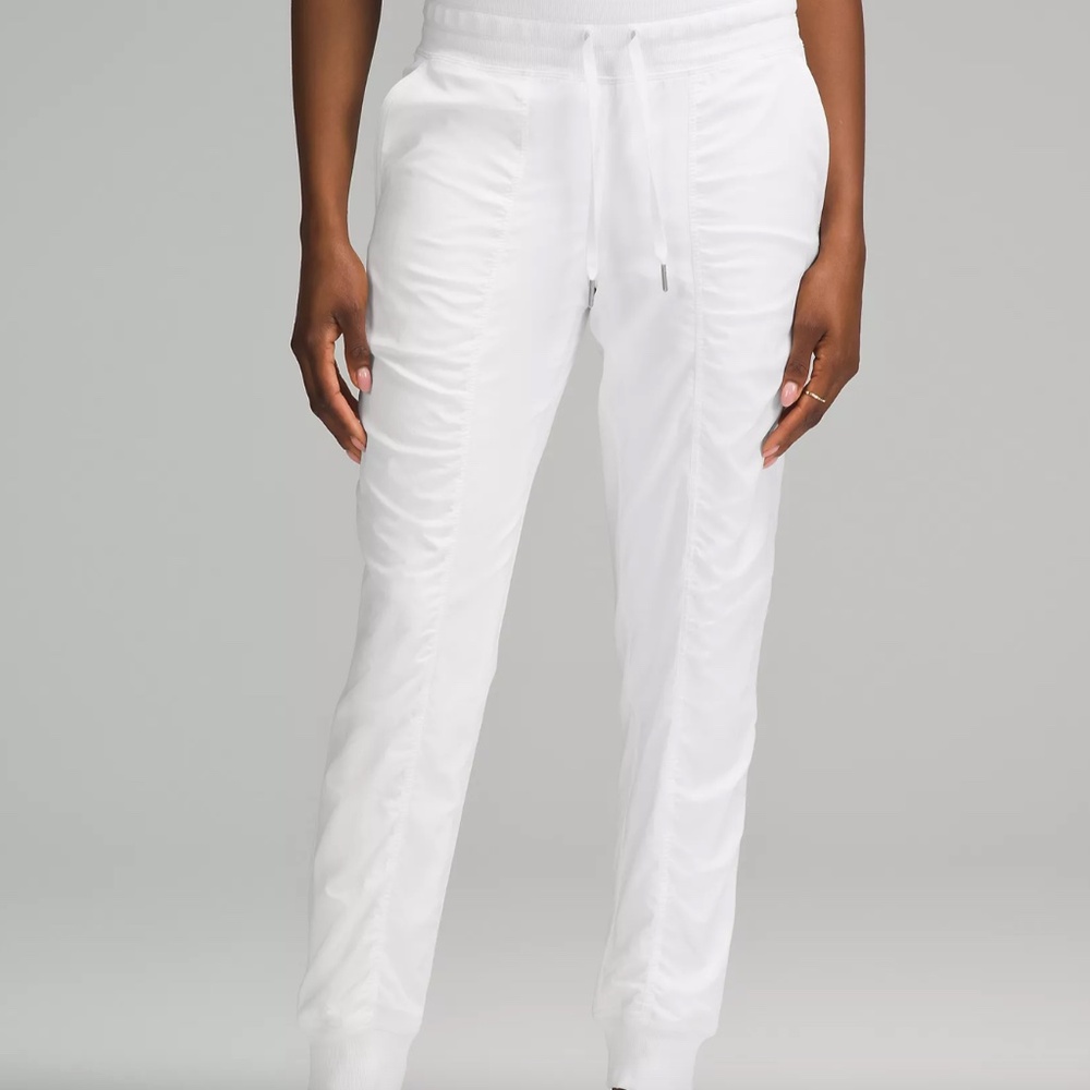 Lululemon Dance Studio Mid-Rise Jogger *Full Length (Size 0)